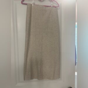 Zara knit midi skirt in ecru.